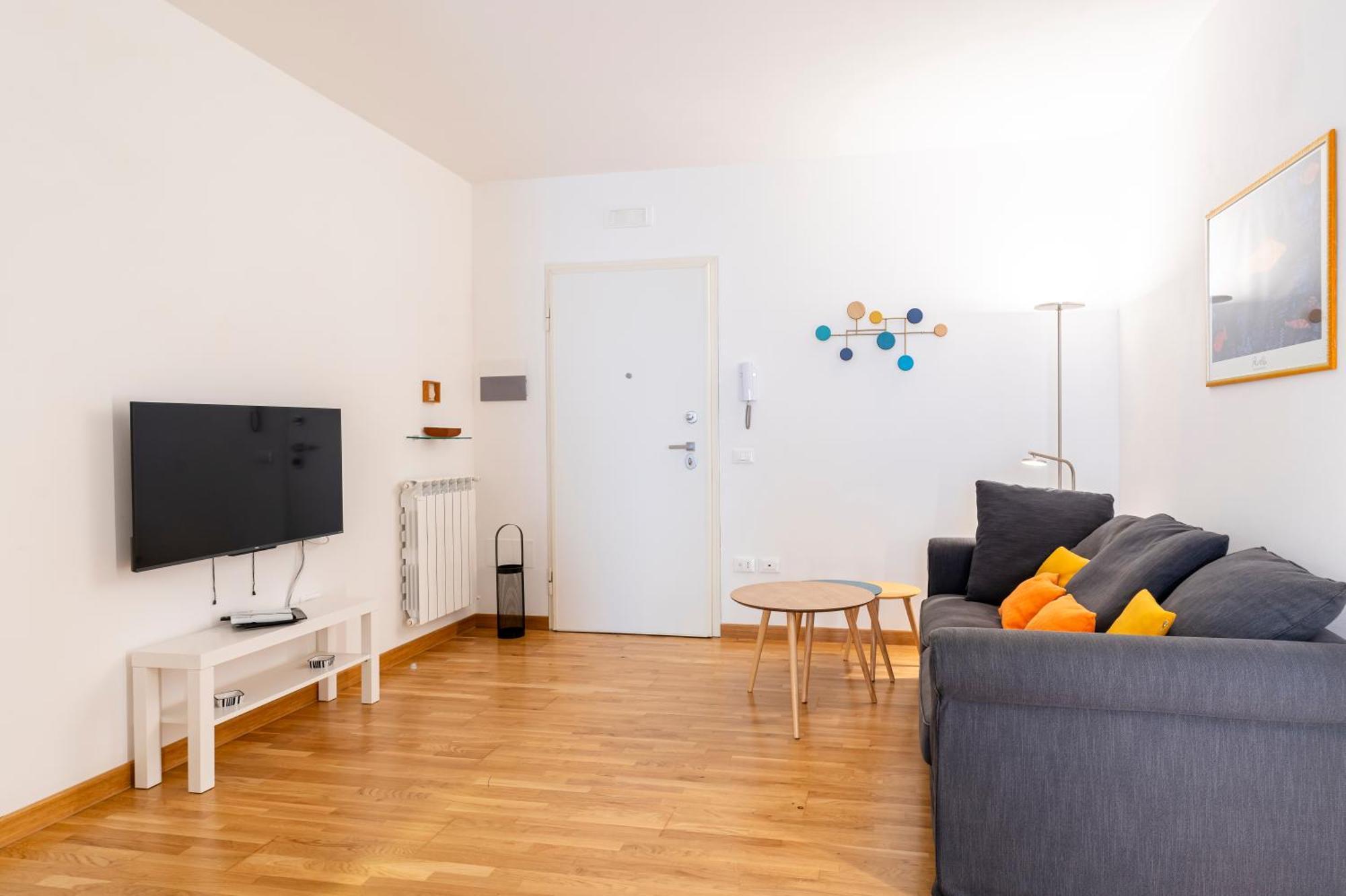 Piazza Cavallotti & Mercato Centrale Apartment! リヴォルノ エクステリア 写真